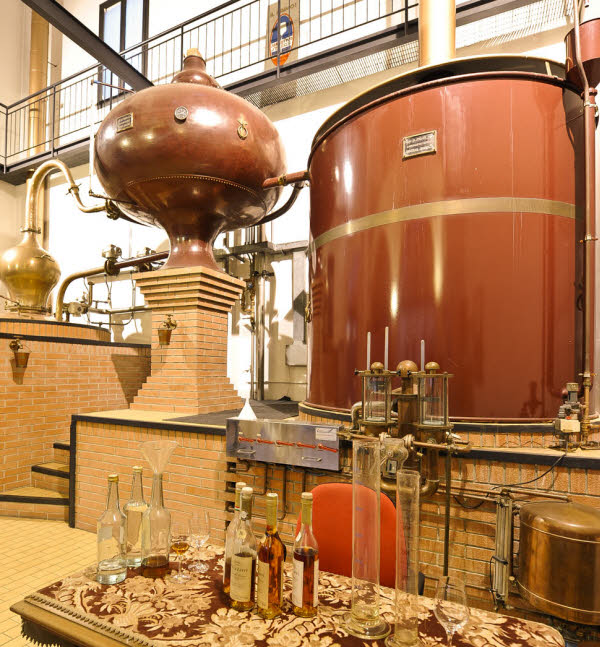 NP eaux SARL Spécialiste traitement des eaux En DISTILLERIE ET PARTICULIER