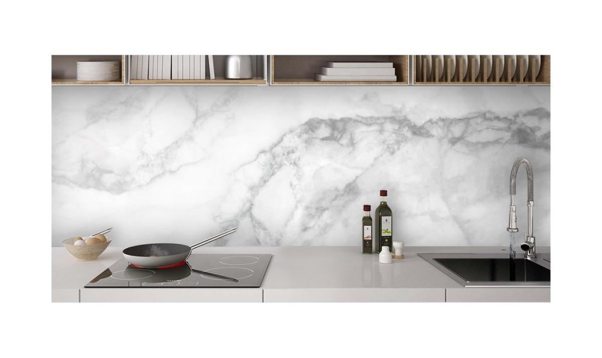 R Premium: parquet, peinture, carrelage, maçonnerie, plomberie, électricité.