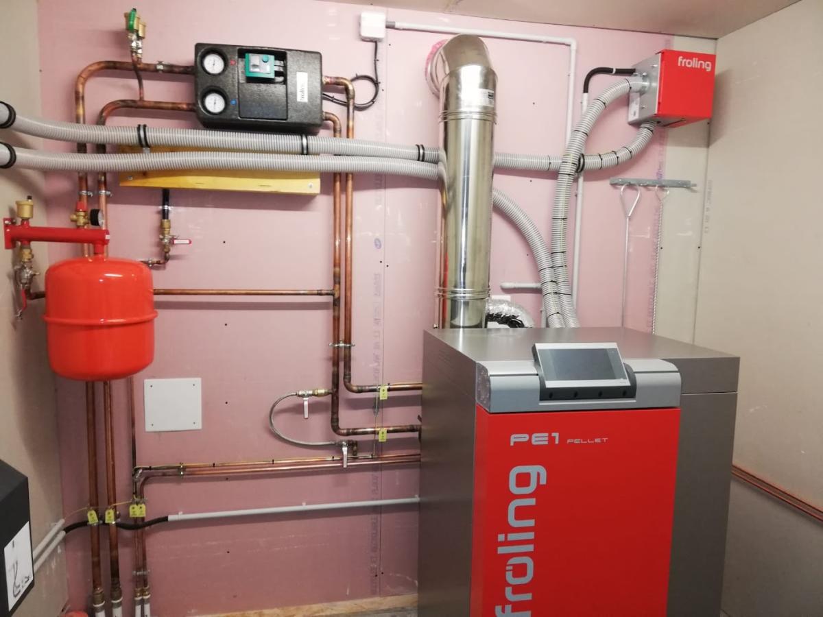 Villard Chaury (Plomberie Chauffage) & T2L (Electricité)