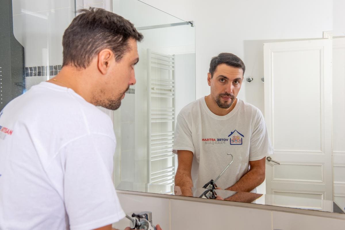 Votre Artisan Français Plombier Paris